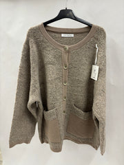 Langærmet Cardigan, Knapper