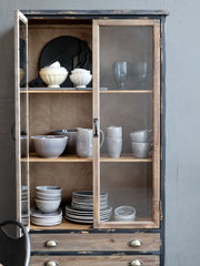 Vitrineskab m. 2 glaslåger og 4 skuffer, H191/L80/B48 cm antique sort by Chic Antique