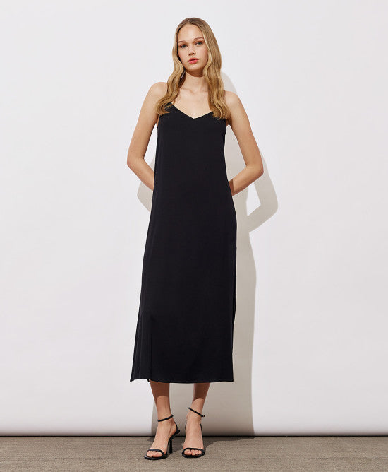 Access Fashion Kjole med V-hals og slids by Access Fashion