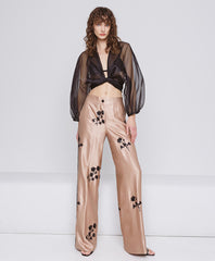 Access Fashion Satin viddebukser med palliet blomster by Access Fashion