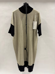 Strikkjole Med Kontraster