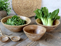 Tours skål med udskæring 9 x Ø25 cm – Natur træ by Chic Antique