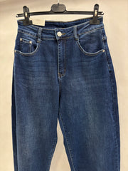 Blå Bukser, Brede Ben