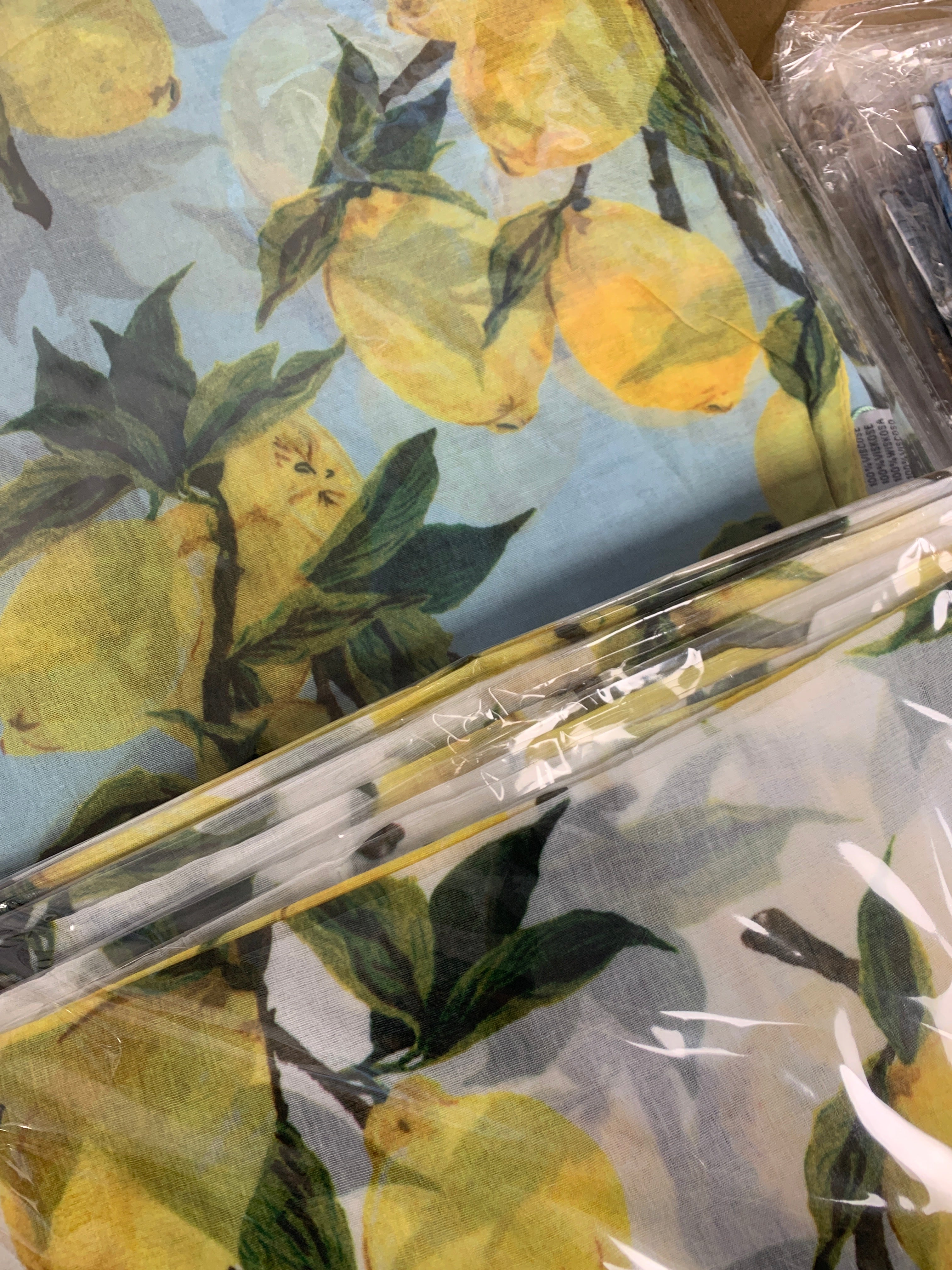 Citron tørklæde Spring by Krone 1