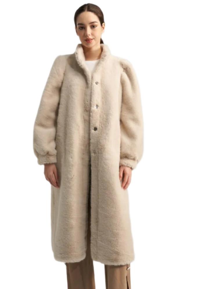 Lang fair fur jakke med pufærmer by Krone 1