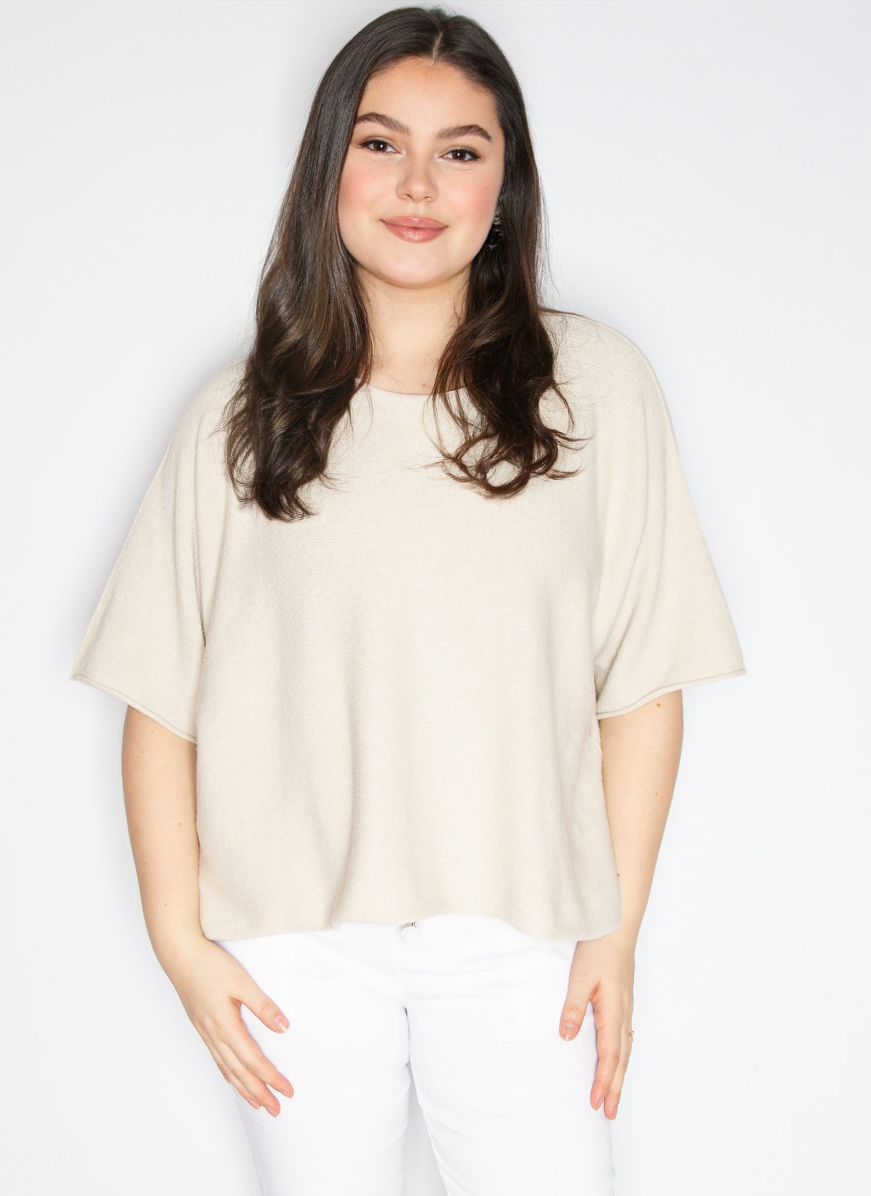 Strikbluse med kort ærme by Artico Maglificio