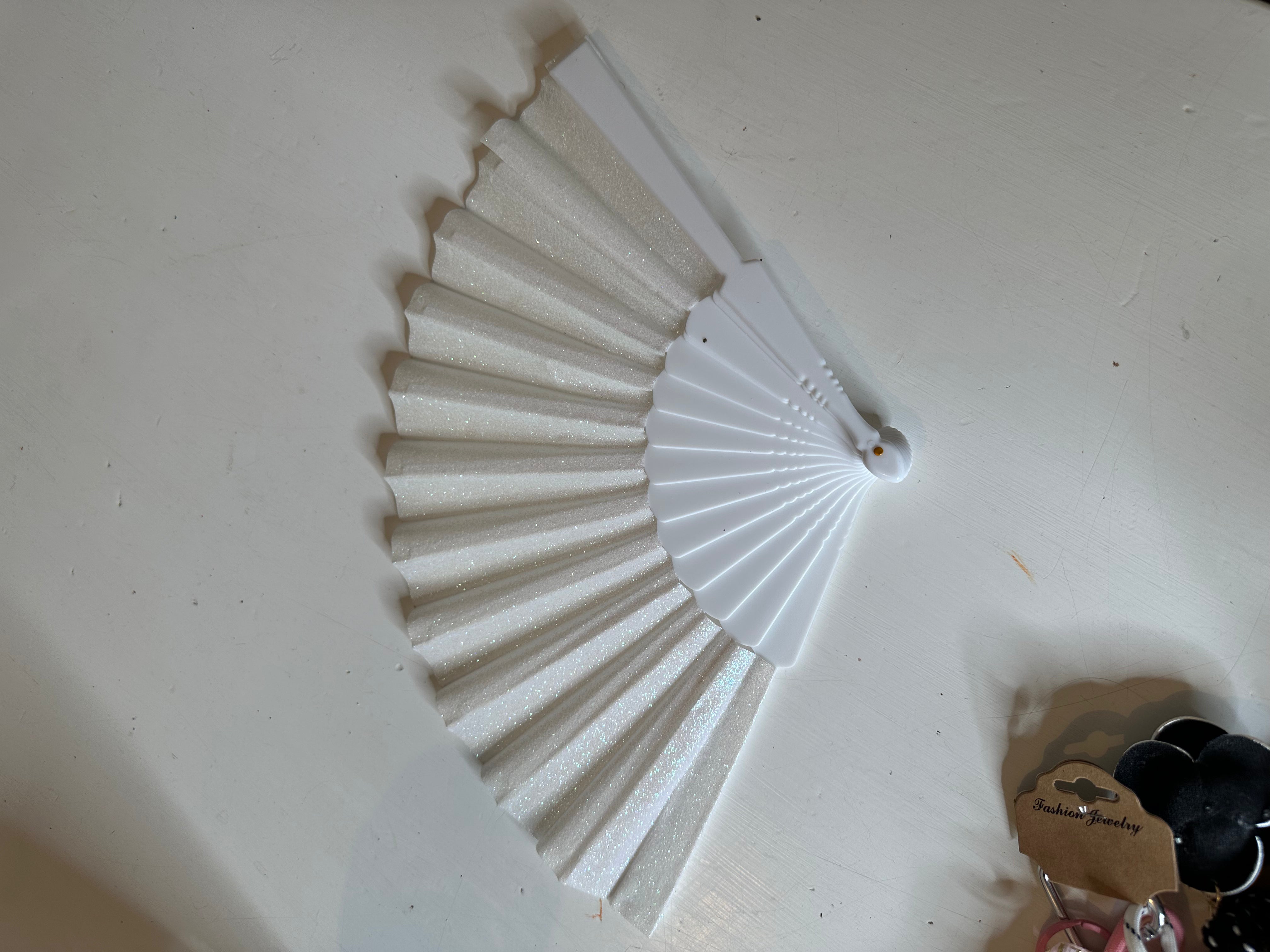 Glitter Vifte – Tilfældig Farve – ITMAJ25 by Eva