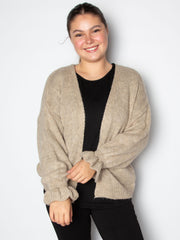 Kort cardigan med flæsekant