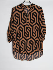 Bluse m. Kort lang effekt - Brystmål 130cm - Ingen returret - ITNOV24 by Krone 1