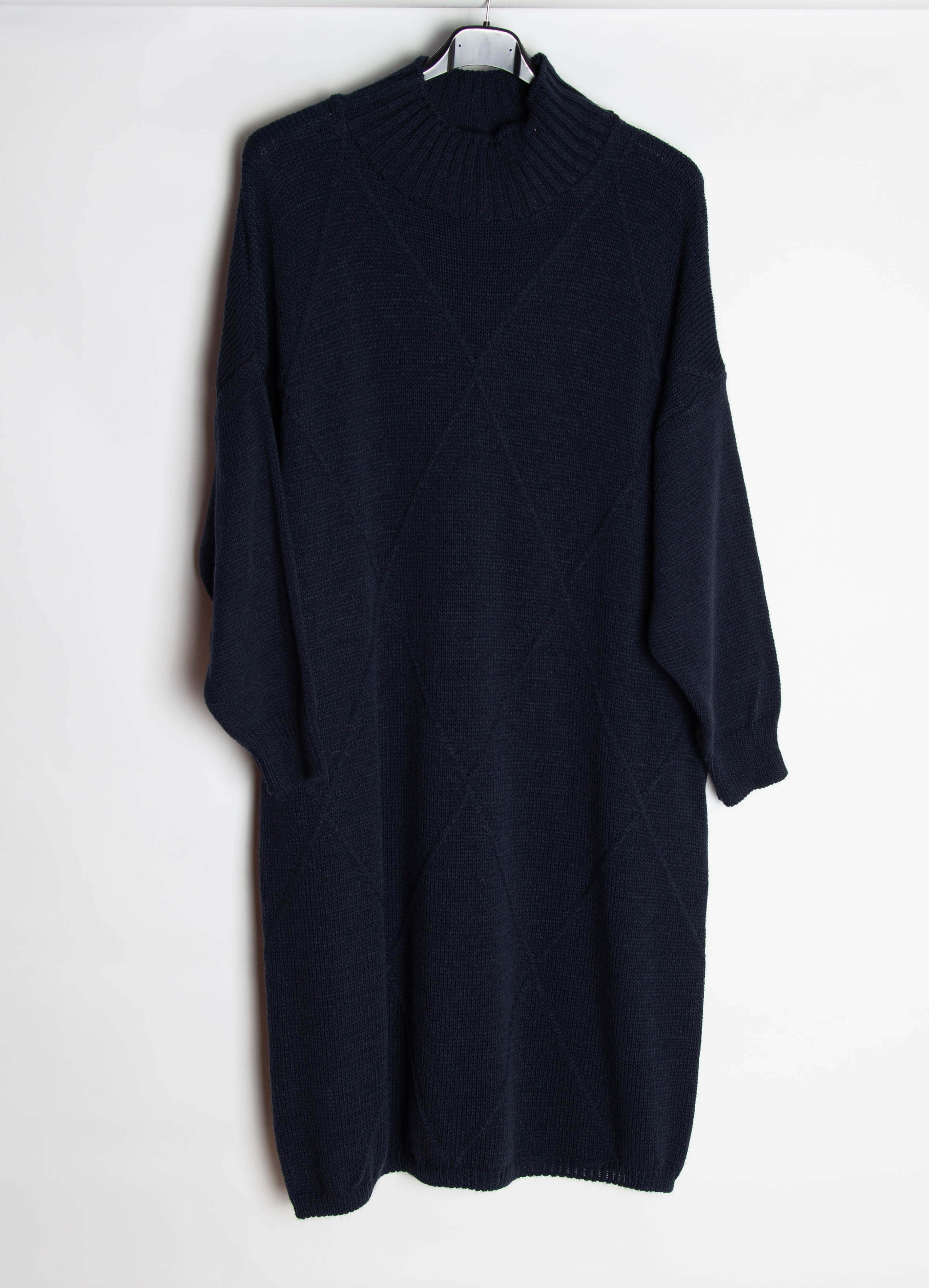 Strikkjole med krave og diamant mønster - Brystmål 130cm - Ingen returret - ITNOV24 by Krone 1