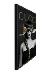 Indrammet vægmaleri – Lady with Snake 80x120 cm by L.C Wholesaler