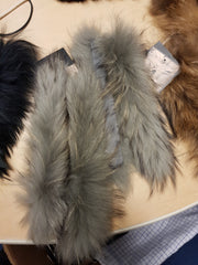 Achieng - Slå Om Pelsbånd Til Bluser Grå by Krone 1