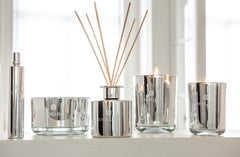 Duftlys Sølv Ø8xH10,5 cm 50 timers brændetid by J-Line Pleasure of Living