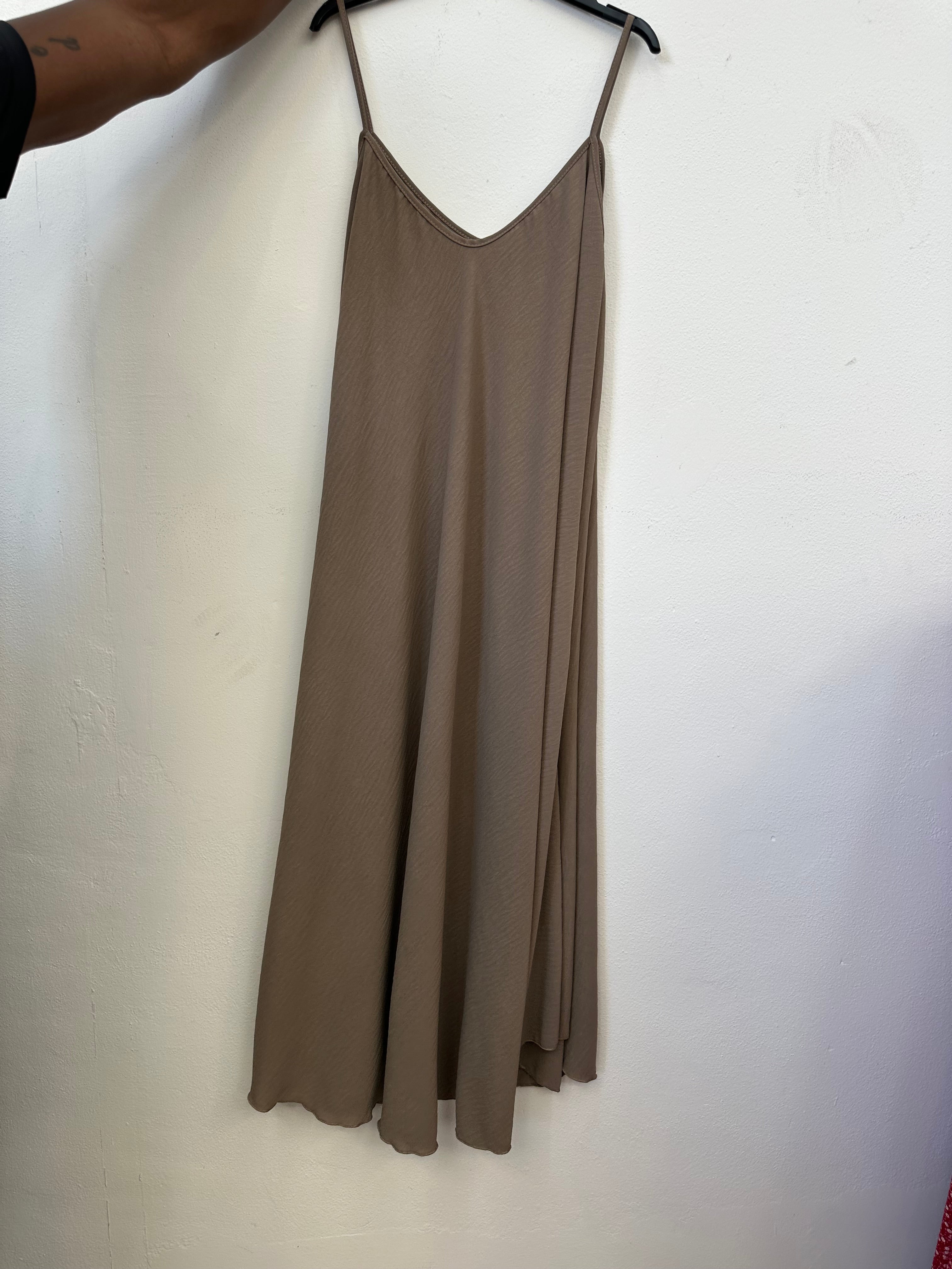 Maxi stropkjole - ITJULI25