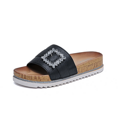 Slip on sandaler med bling spænde