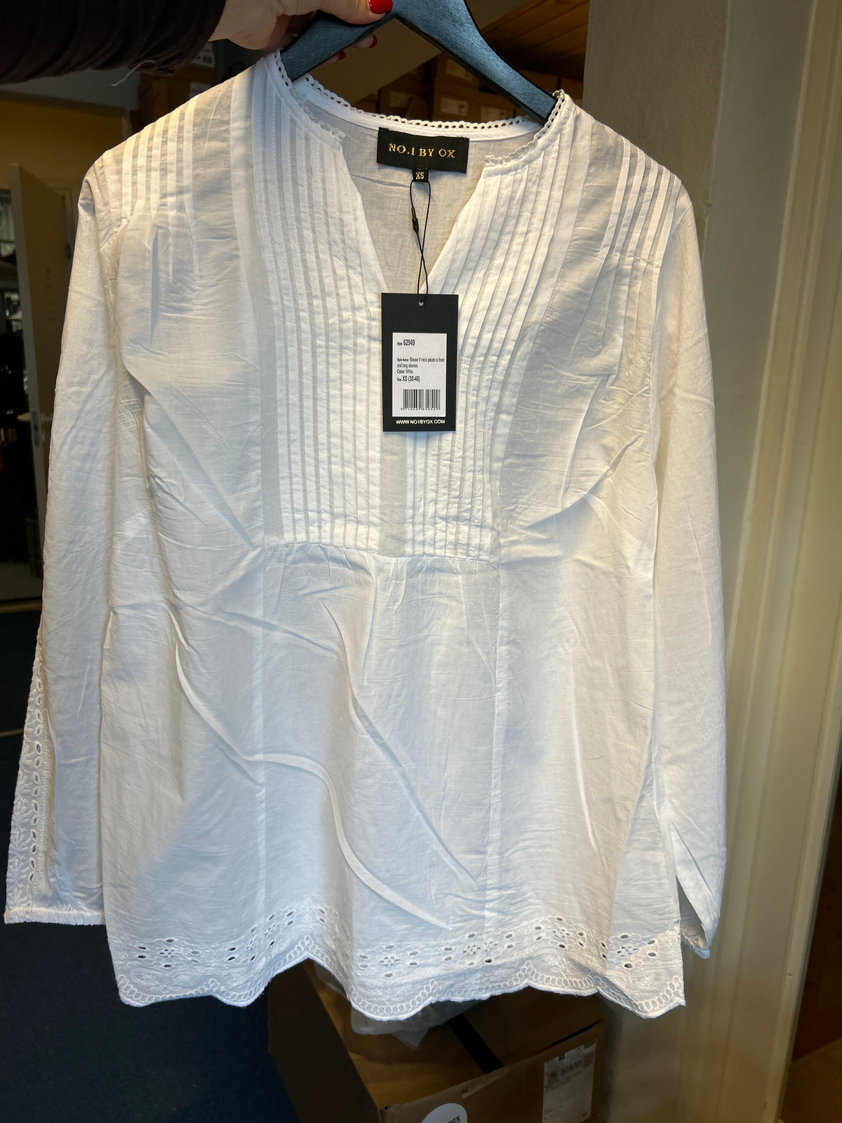 No. 1 By Ox bluse med plisse og mønster på ærmer by Krone 1