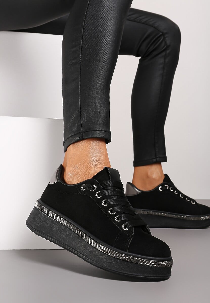 Sneakers med bling kant - ITSEP24