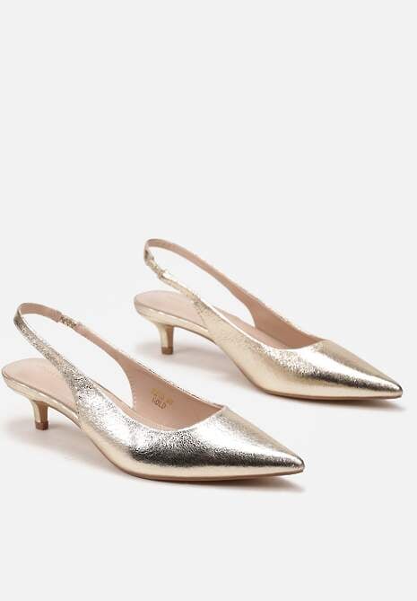 Slingback pumps