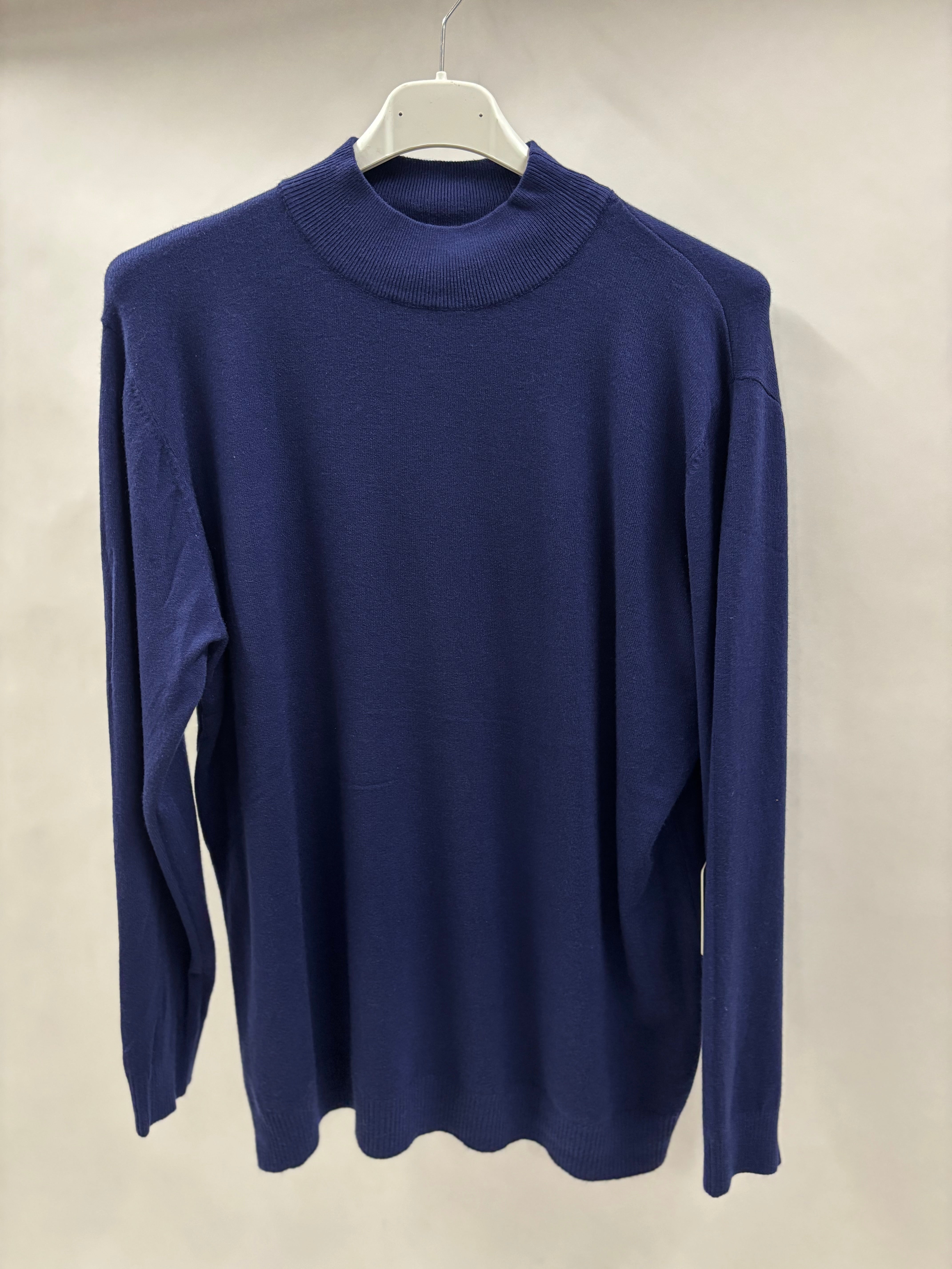 Højhalset Ensfarvet Bluse - Brystmål 120cm