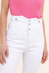 Ultra højtaljede hvide jeans med knapper