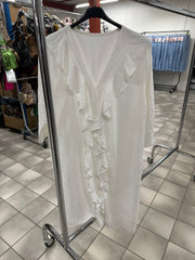 Kjole med flæse front - Brystmål 130cm by Xd