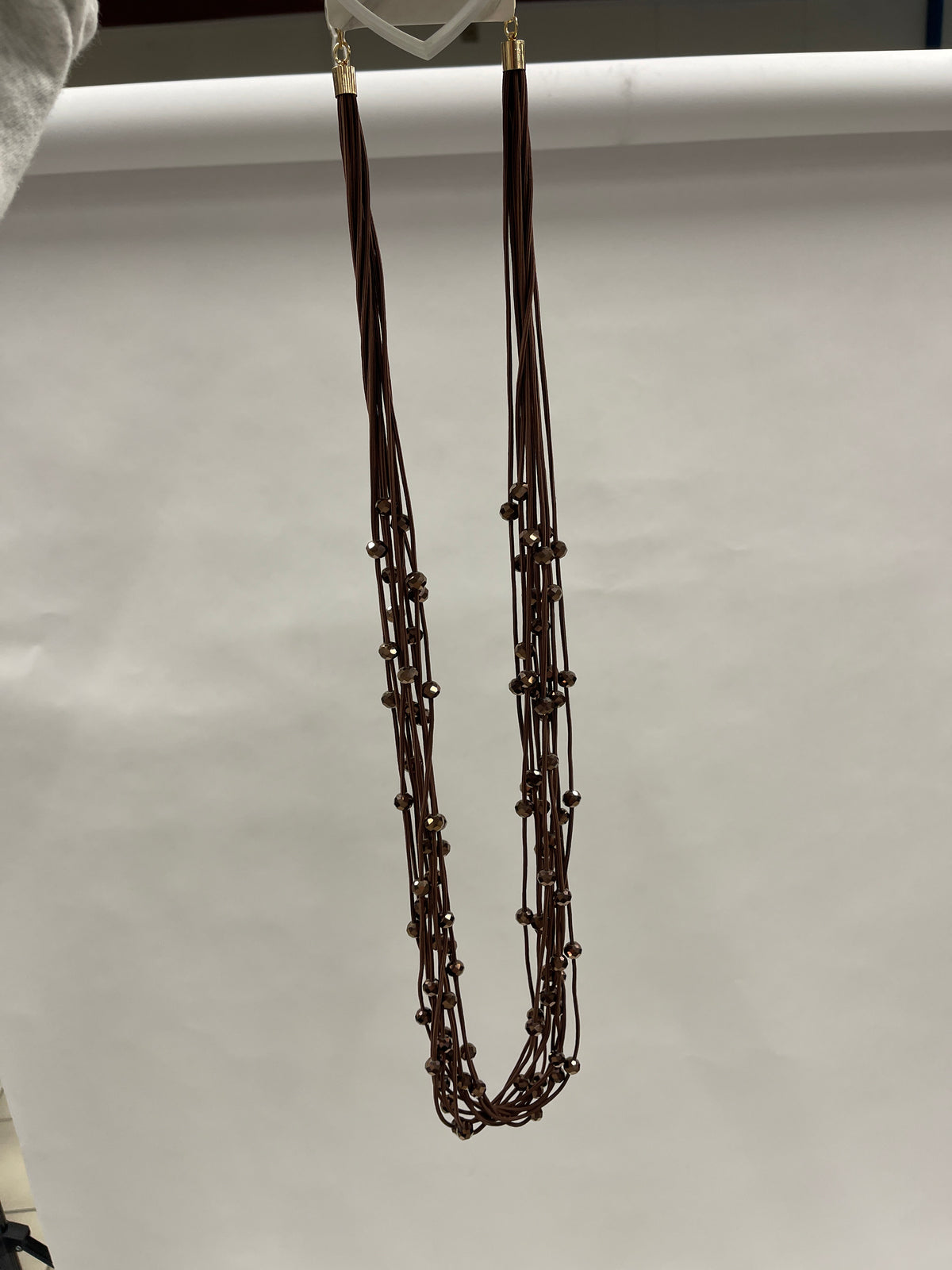 Glitrende perlehalskæde