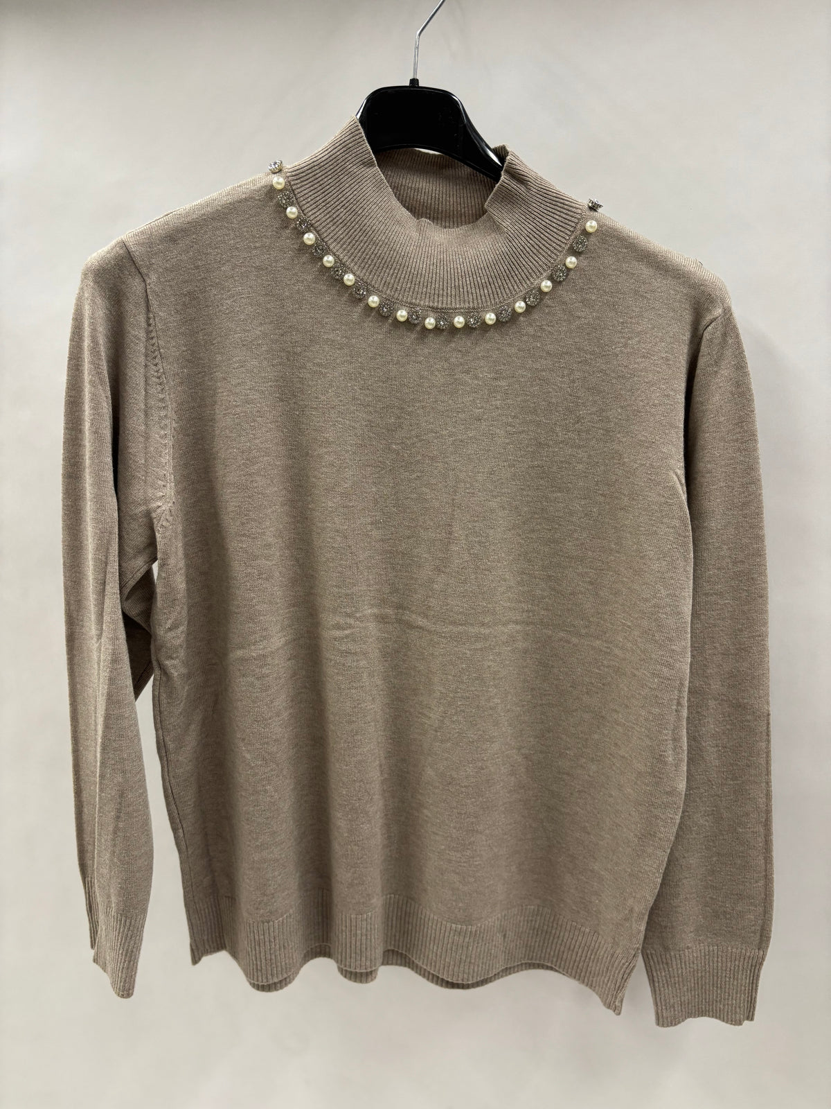 Striktrøje, Perlehals