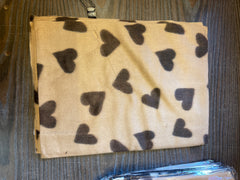 Halstørklæde med hjerter