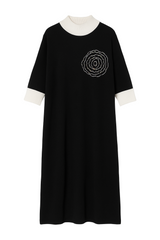 Strikkjole med blomster by Krone 1