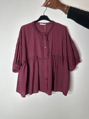 Bluse med flæse og blonde - ITJULI25