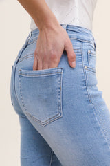 Jeans med bling på fronten og fryns by Krone 1