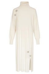 Strikkjole med broderi blomster by Krone 1