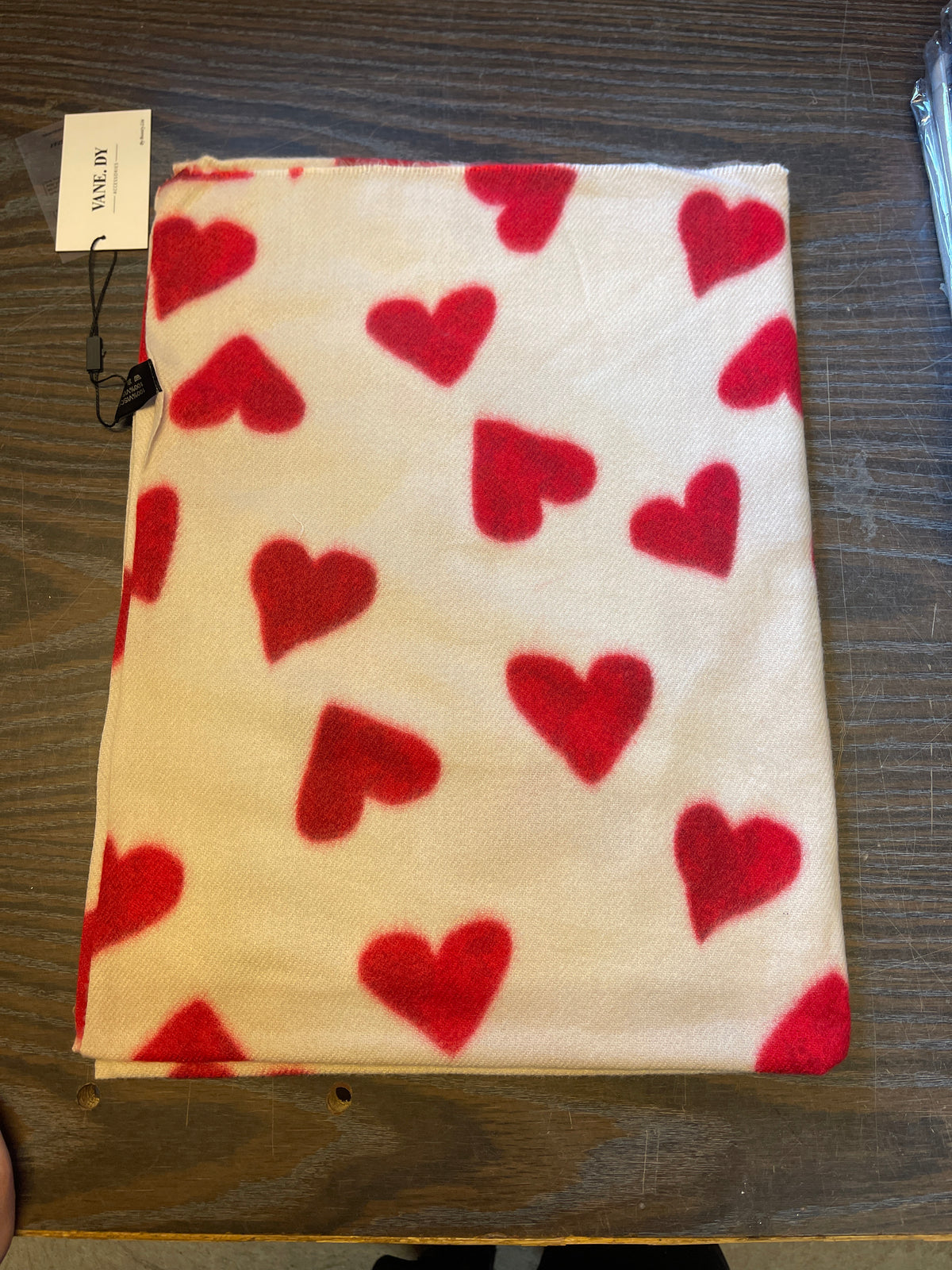 Halstørklæde med hjerter