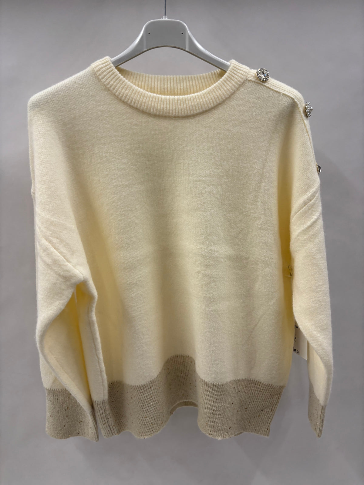 Striktrøje, Perleknapper