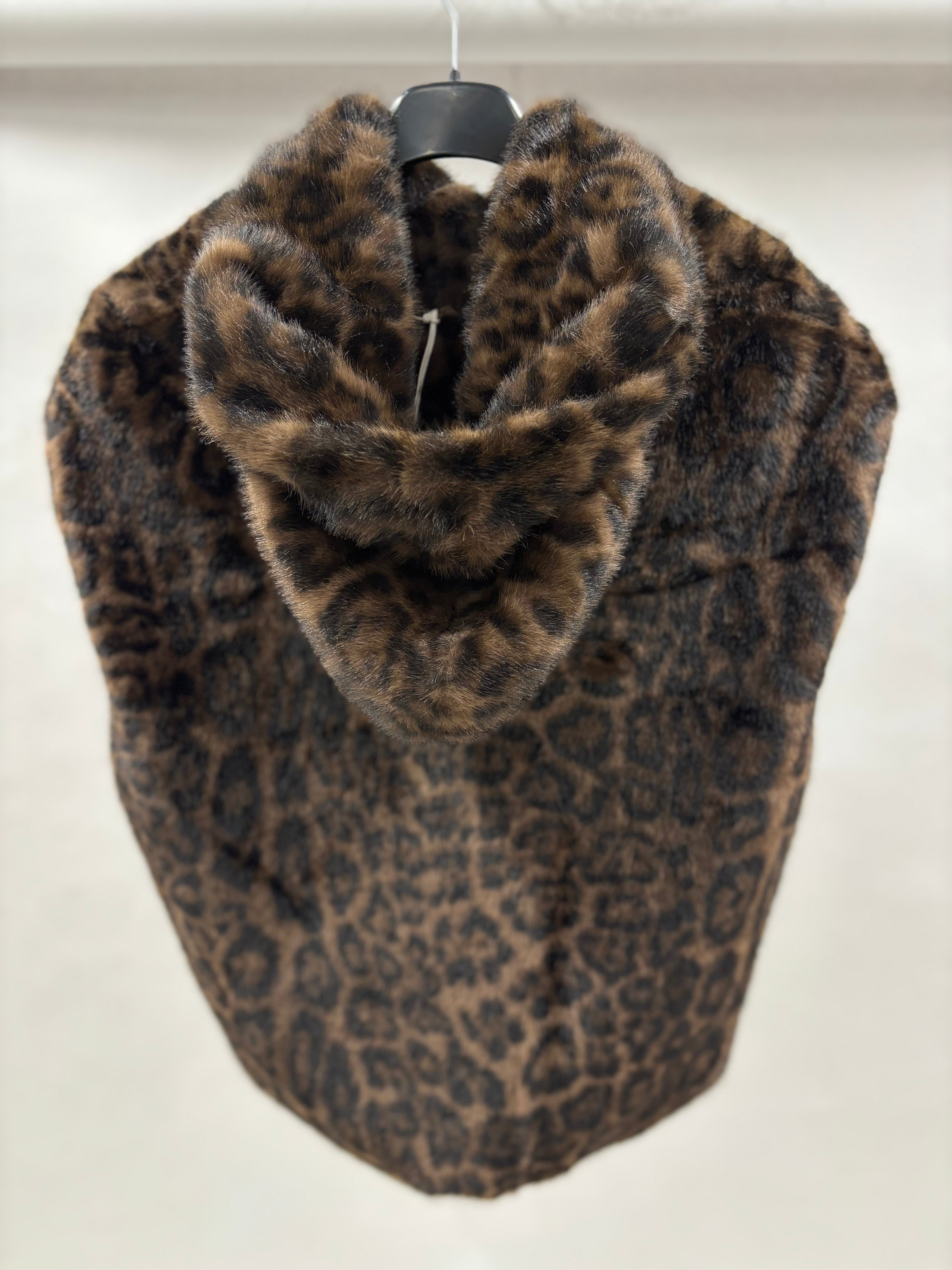 Pelsvest Dyreprint Hætte