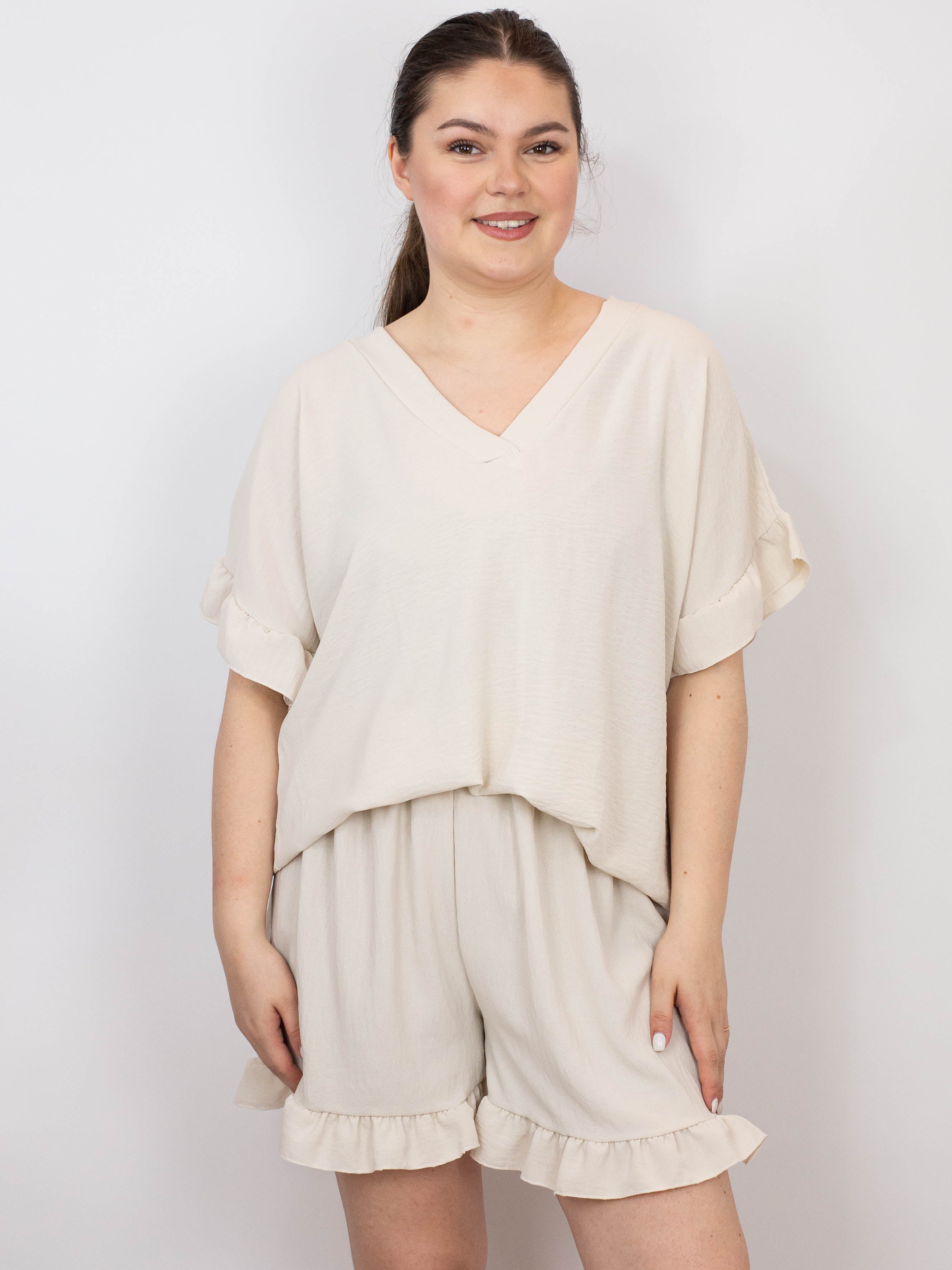 Bluse med flæse - Brystmål 130cm