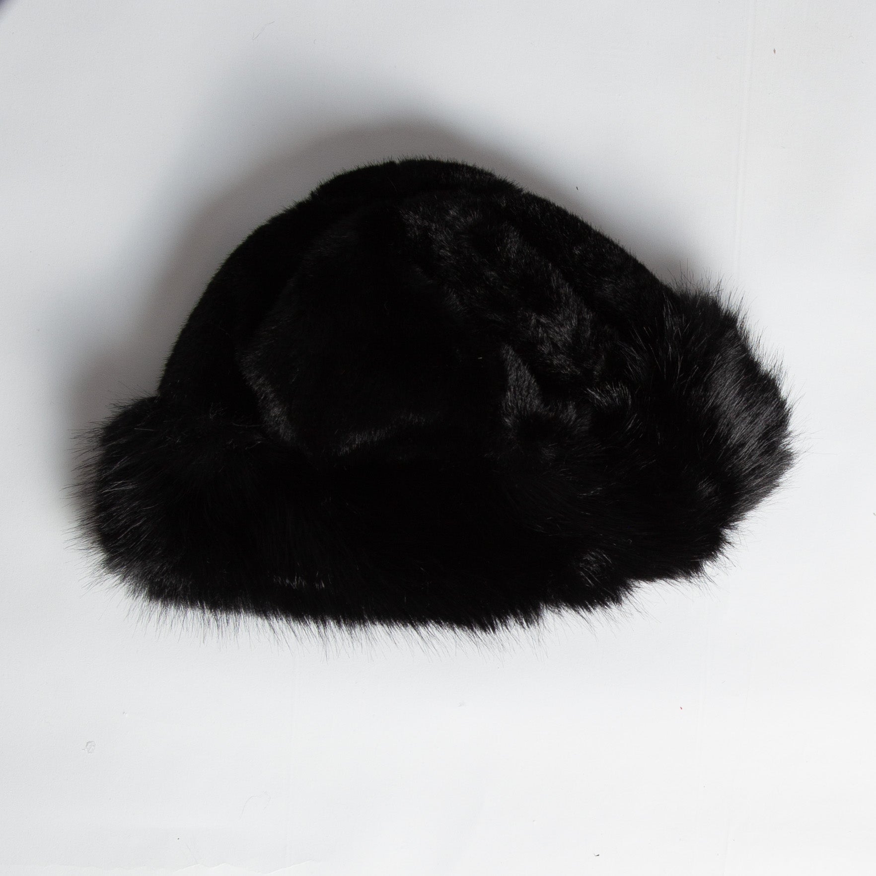 Trendy pelshat - Ingen returret - ITNOV24