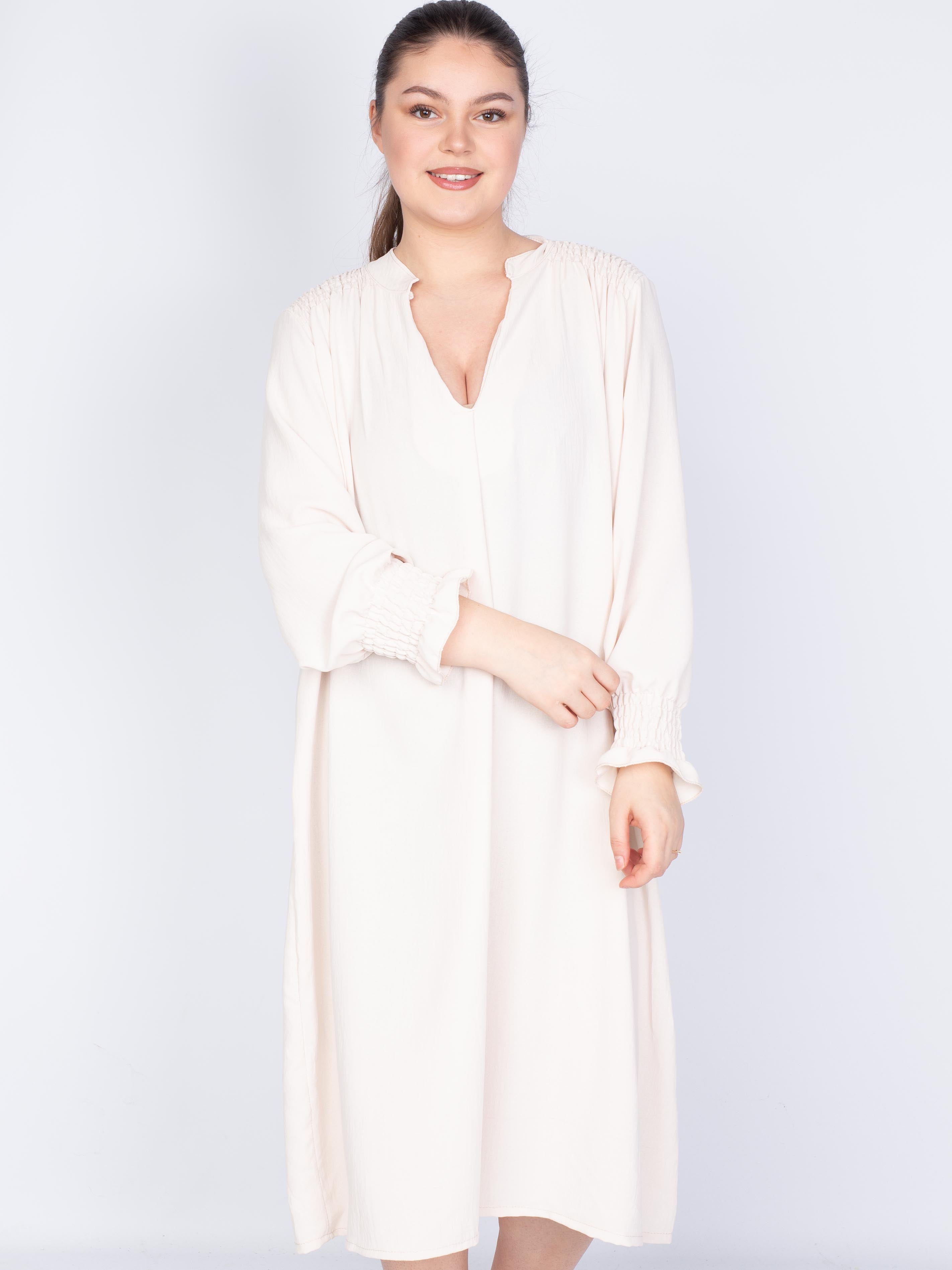 Skjortekjole med smock skuldre - Brystmål 130cm