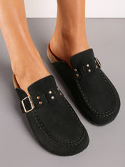 Slip on sko med guld studs
