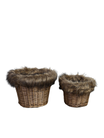 Natural braided pots with imitation fur trim set of 2