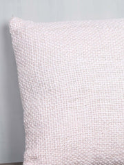 Strikket pude 45x45 cm Rosa pyntepude i nordisk design by Collect