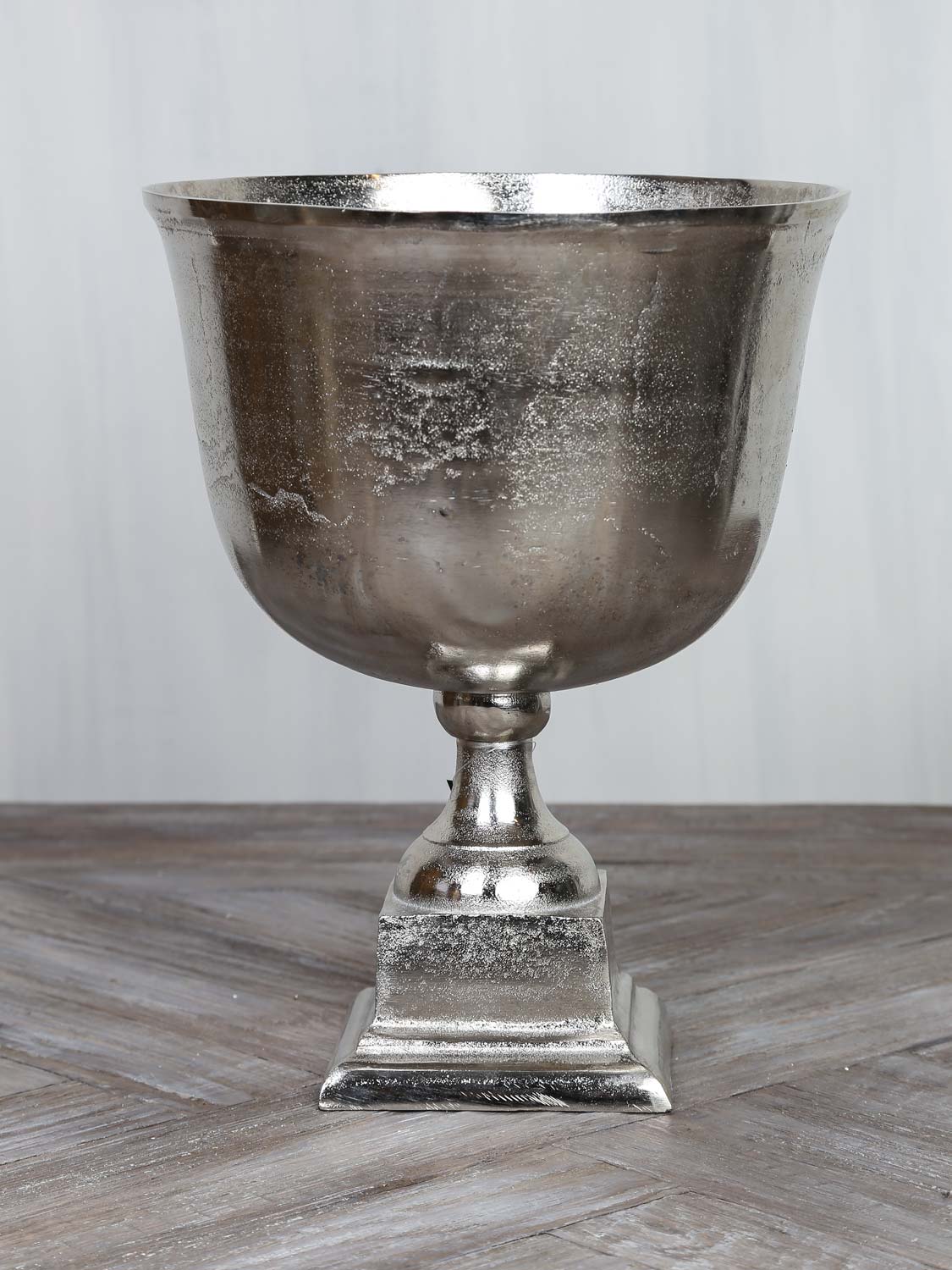schaal op voet 38 cm alu.