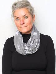 Tørklæde med sommerfugle
