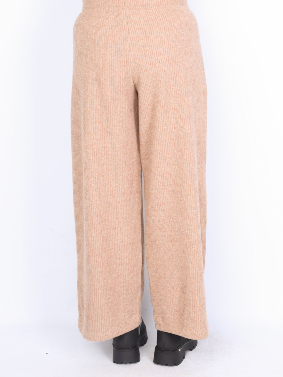 Soyaconcept ribbed trousers with elastic waist beige