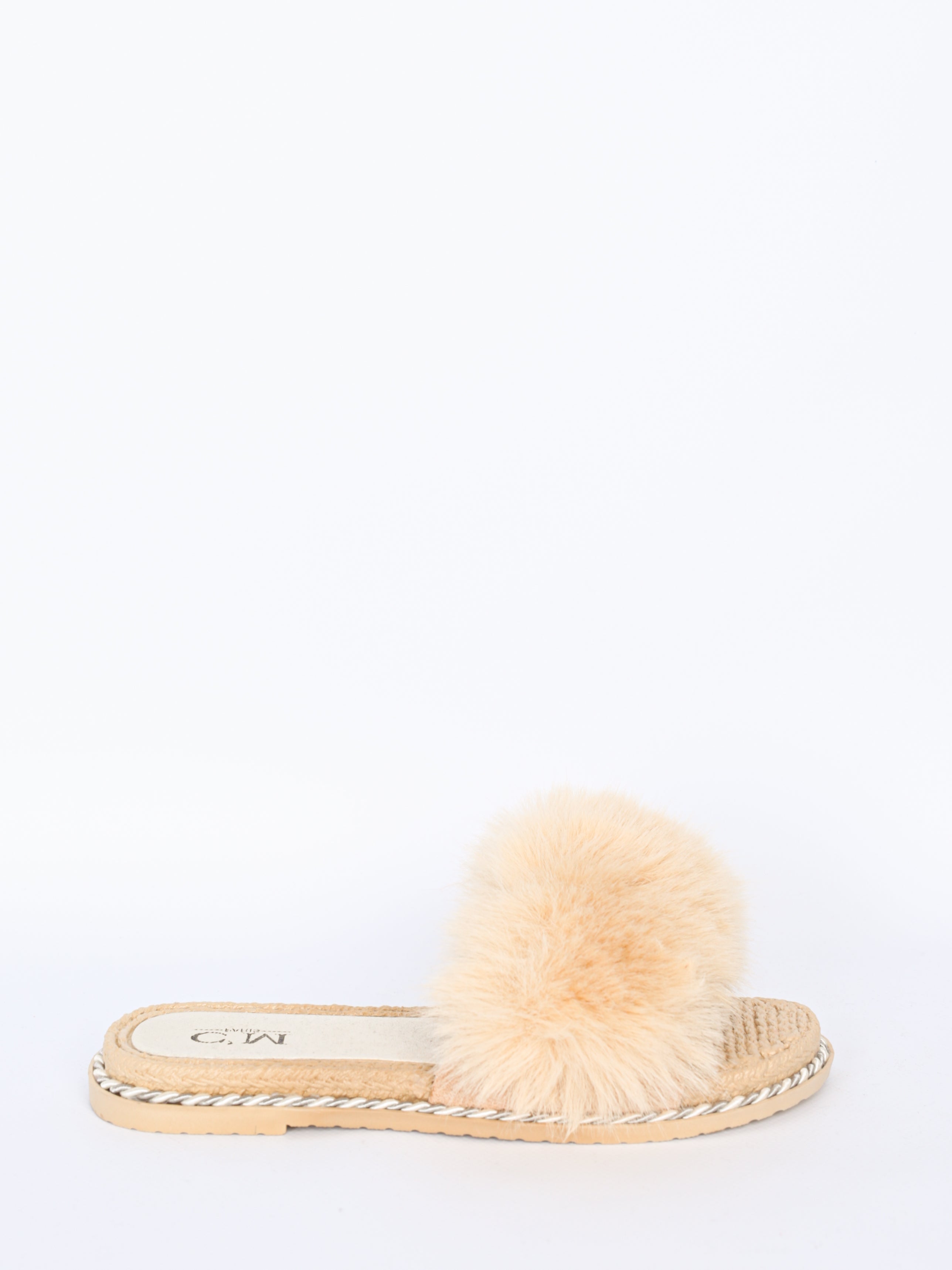 Fur slippers with twist