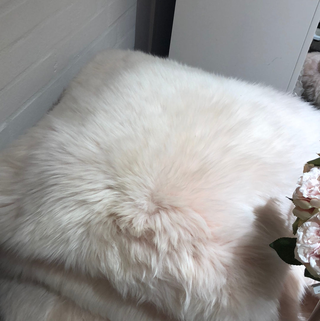 SPECIAL Cushion Premium Quality Sheepskin, Long-Wool, New Zealand by Natures Collection