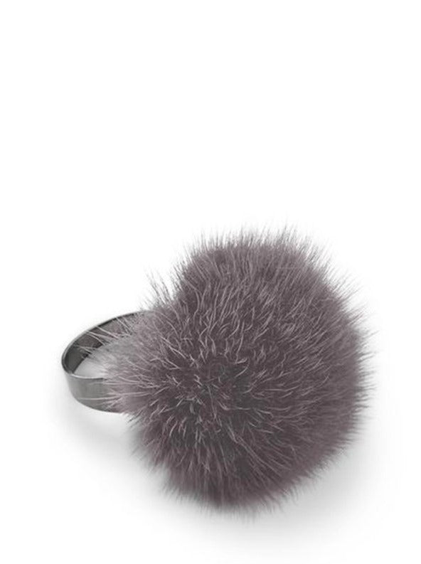Crown 1 - Ring with mink fur